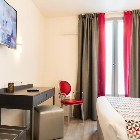 Hotell Chantiers Versailles